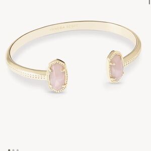 Kendra Scott Elton Gold Cuff in Rose Quartz